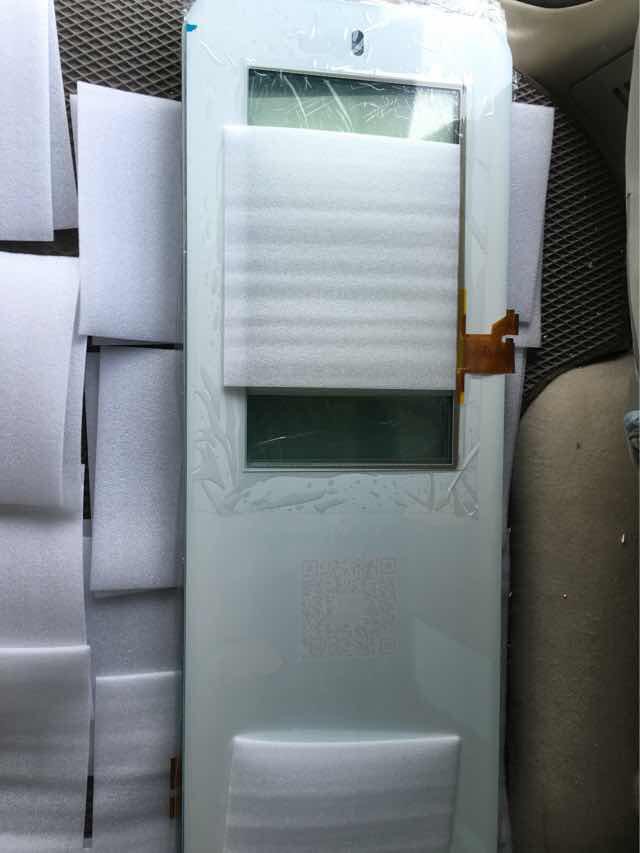 21.5寸触摸显现屏